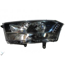 چراغ جلو دنا سمت راست