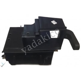 قاب جعبه فیوز داخل موتور دنا