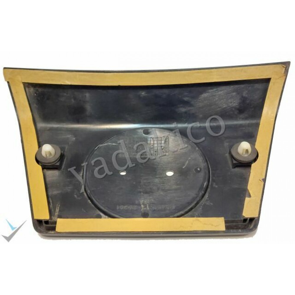 پایه نگهدارنده آرم وسط درب صندوق عقب اچ سی کراس H30 Cross 