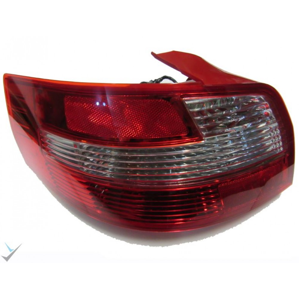 چراغ خطر عقب رانا سمت چپ