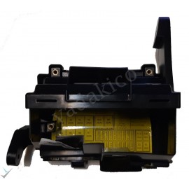 جعبه فیوز داخل موتور پژو 207