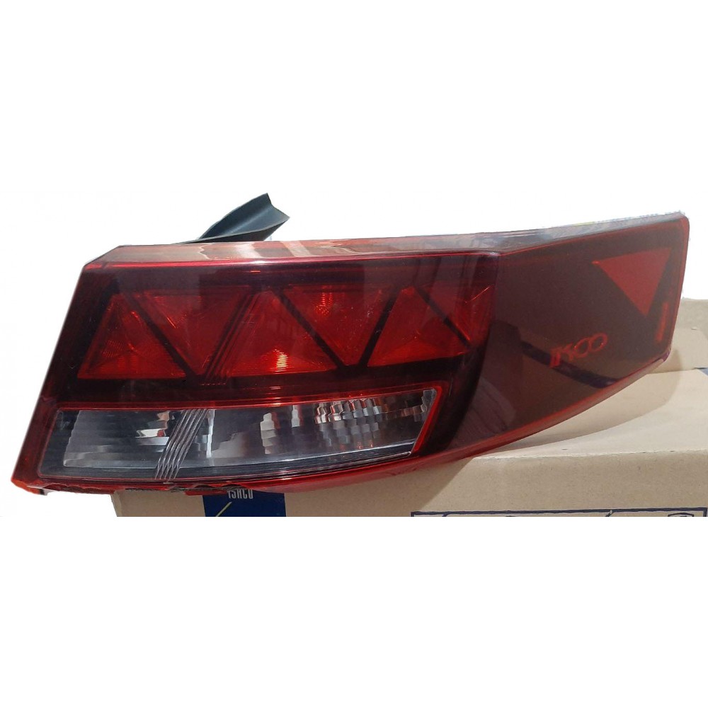 چراغ خطر عقب تارا سمت راست